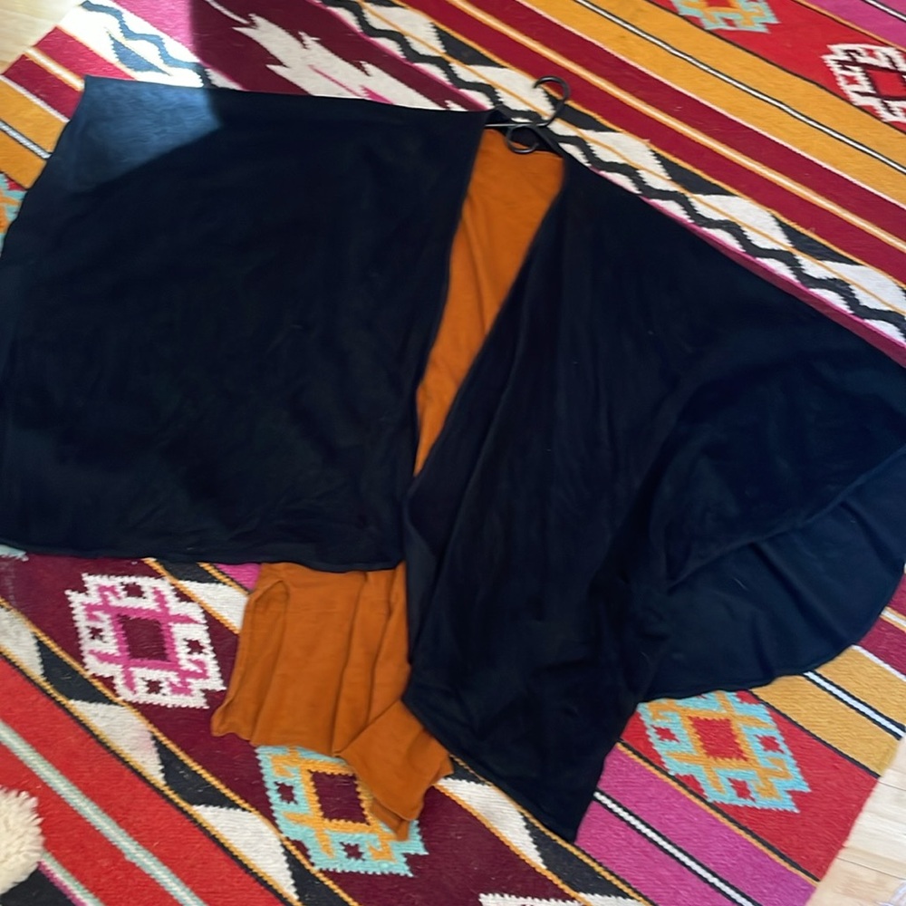 Wool shawl - Picture 3 of 3
